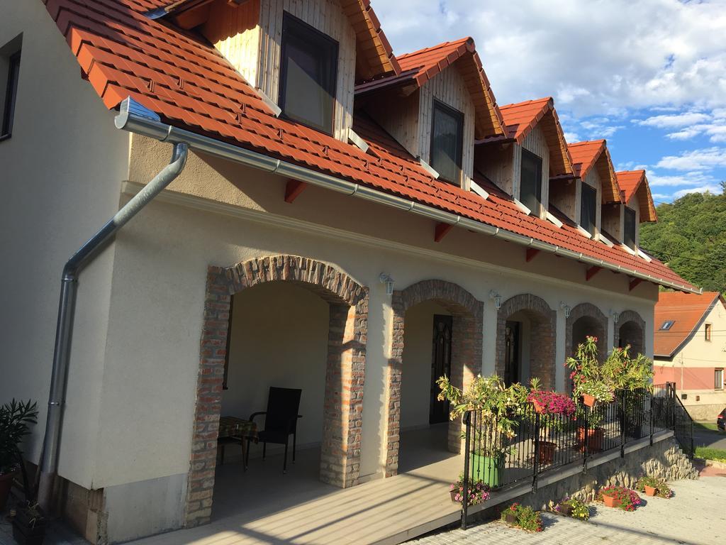 Csipke Lovaspanzio Orfű Zewnętrze zdjęcie
